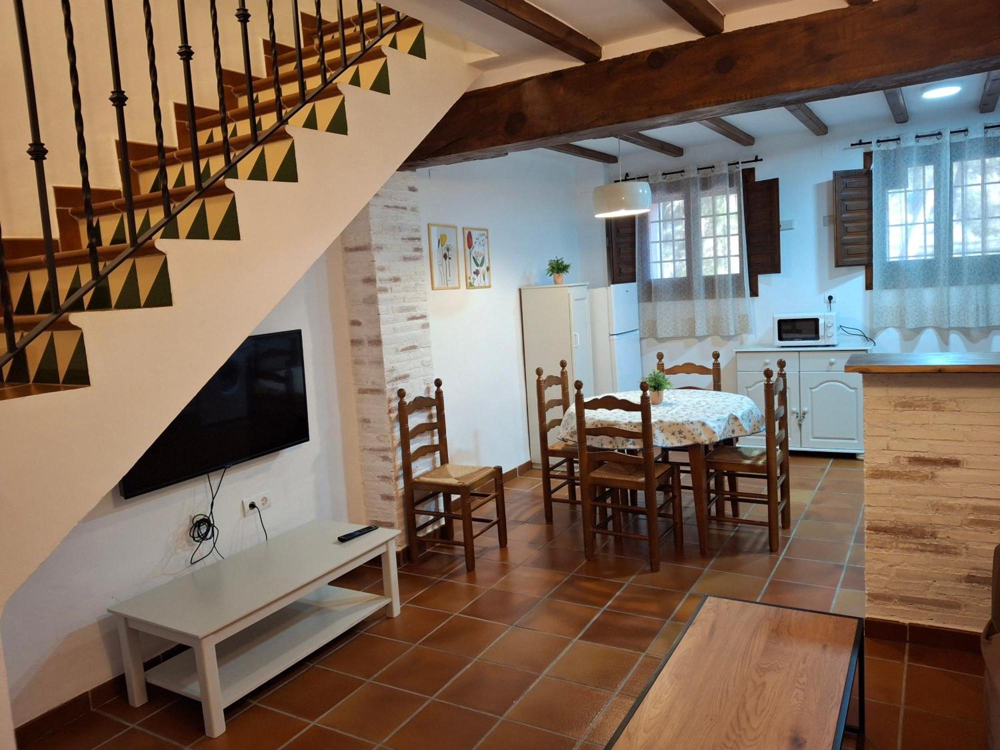 Masia De San Juan - Casas Numero 2 Y 4, Con Piscina En Masia Fortificada 세고르베 객실 사진